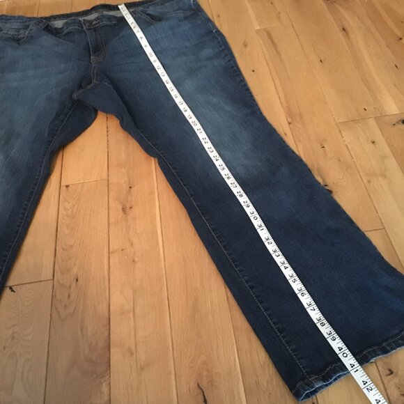 Jessica Simpson Junior Plus Regular Blue Cotton Jeans 24W - Picture 14 of 14